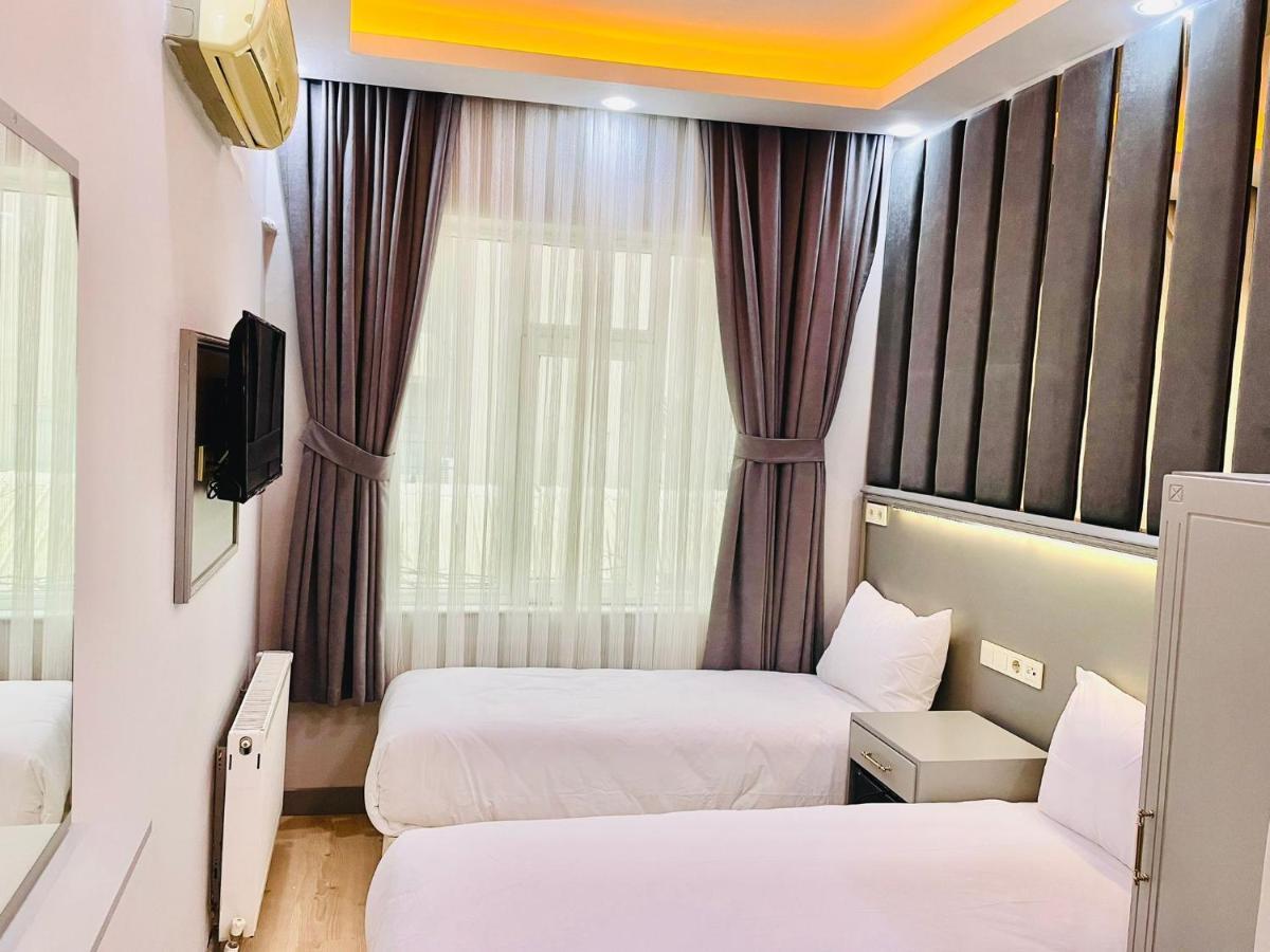 Crowned Plus Hotel Istanbul Exteriör bild