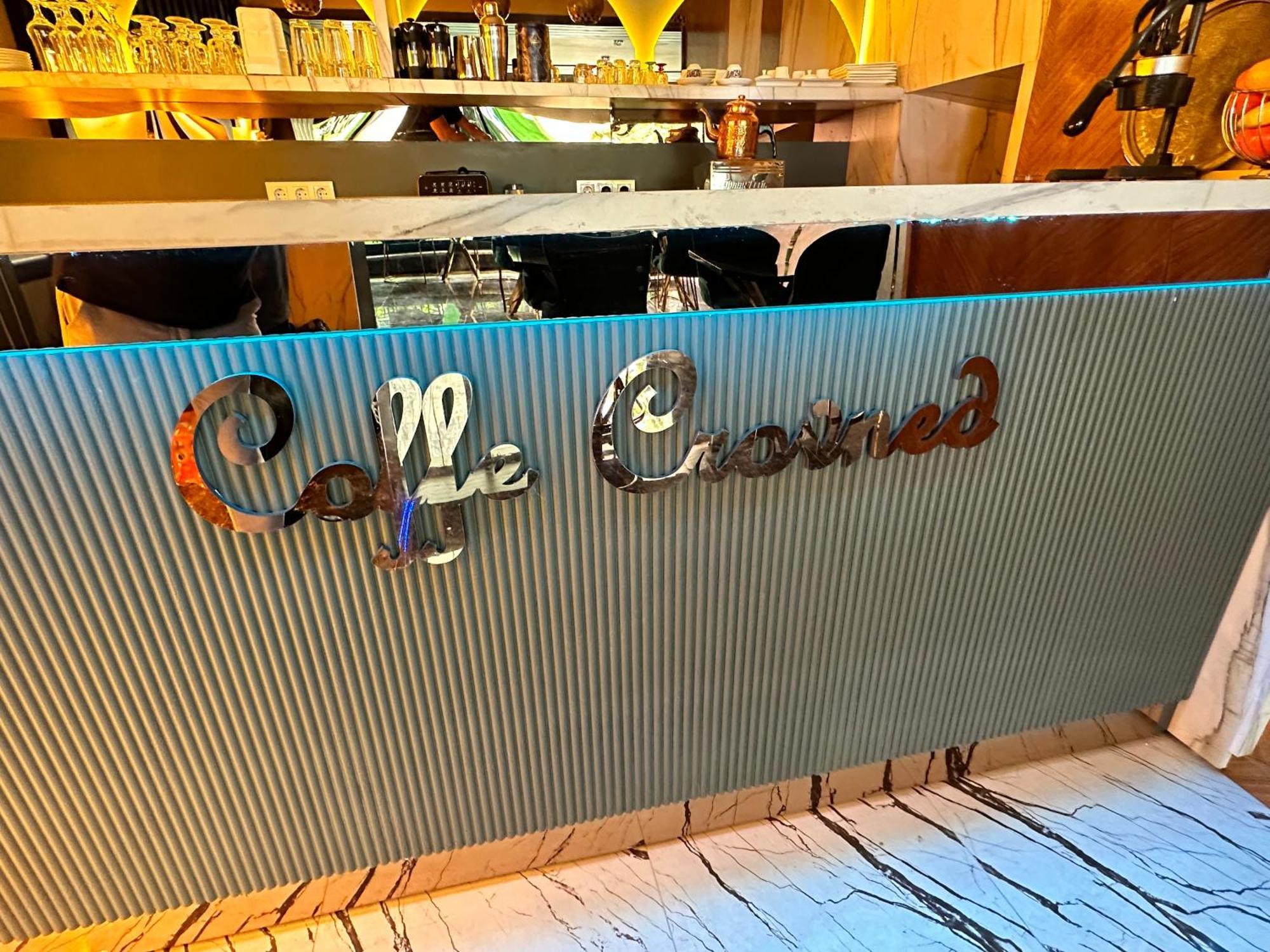 Crowned Plus Hotel Istanbul Exteriör bild